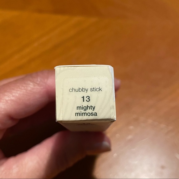 CLINIQUE Chubby Stick Moisturizing Lip Color Balm - Picture 11 of 16